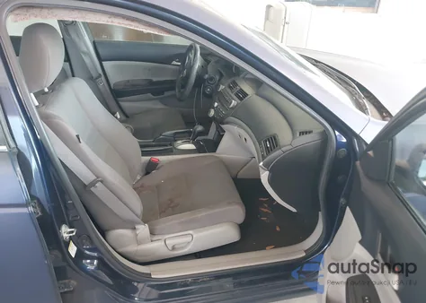 2011 Honda Accord 2.4 Lx from USA, damaged, VIN 1HGCP2F38BA046616